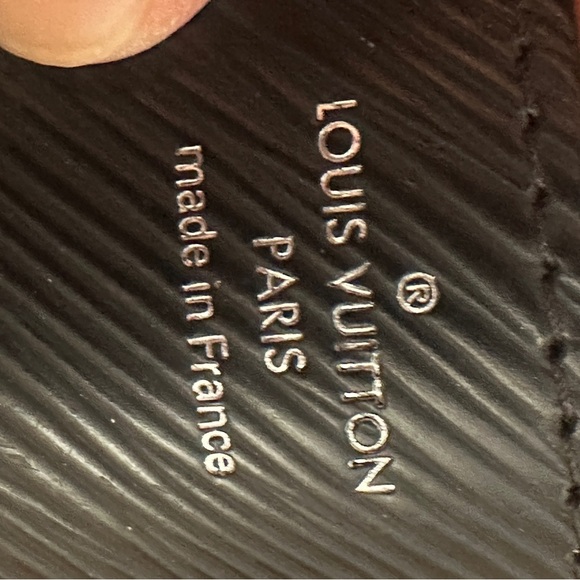 Authentic Louis Vuitton MM TWIST - Picture 8 of 17
